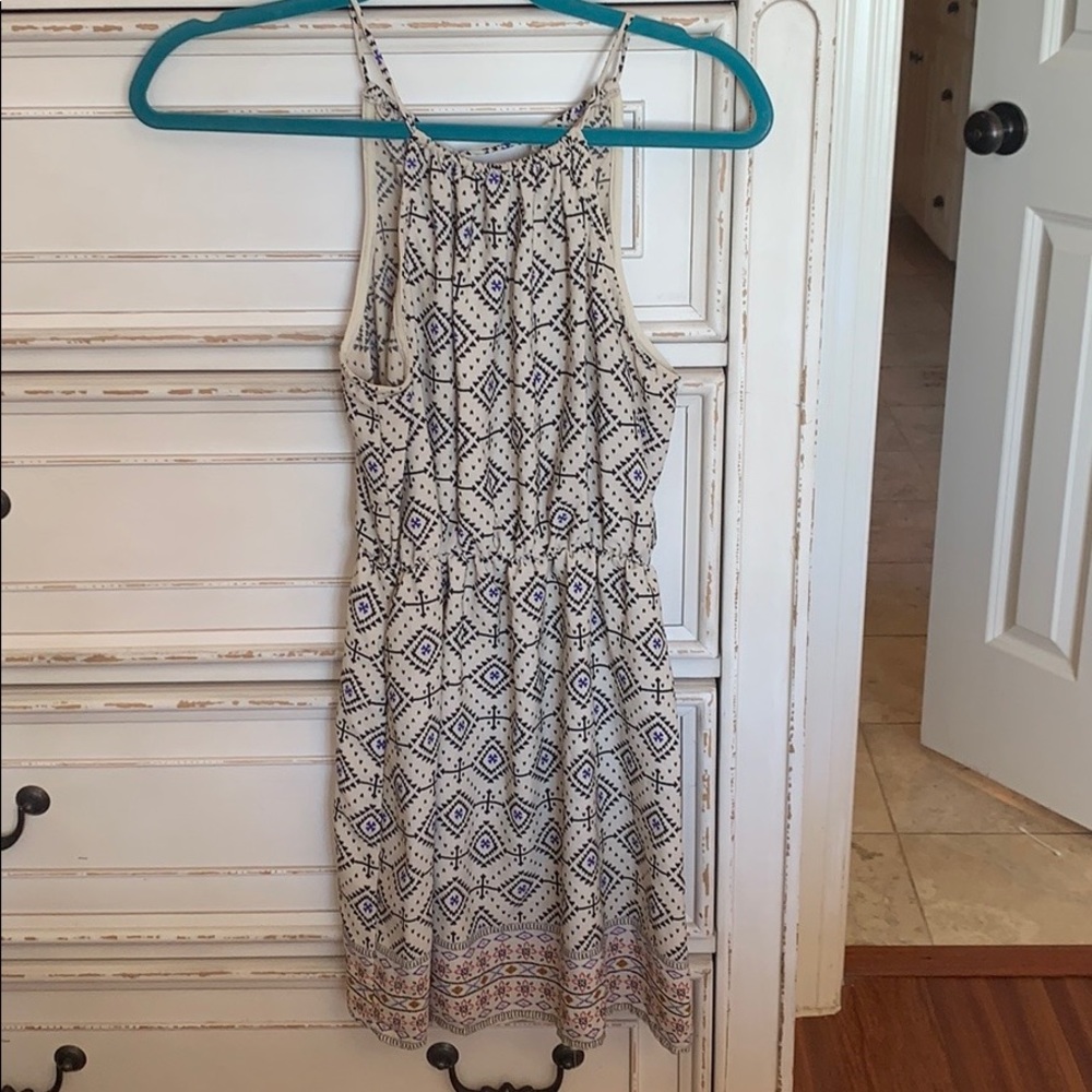 Pattern dress - Picture 2 of 2
